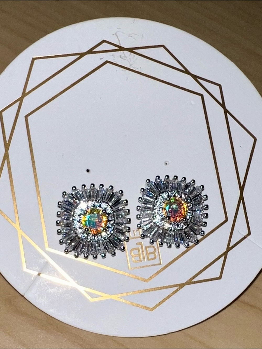 New bb Lila silver bling studs